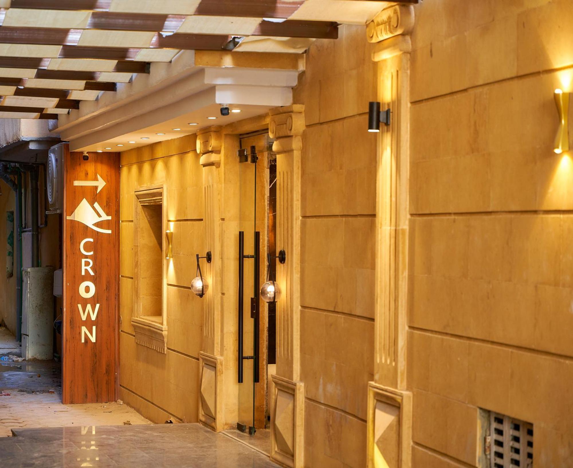 Crown Pyramids View Hotel Giza Exterior photo